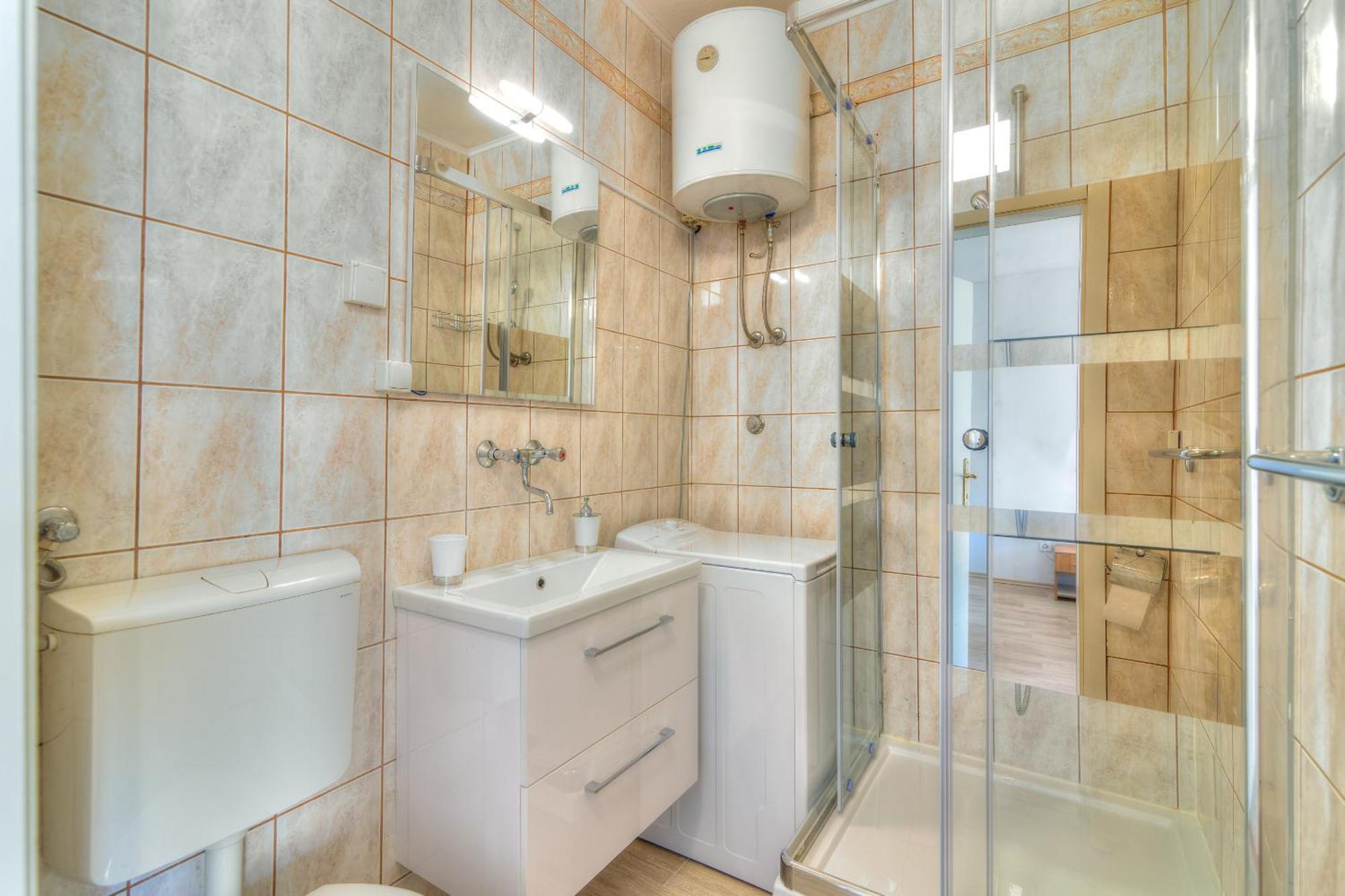Apartmani Ana Senj  Rom bilde