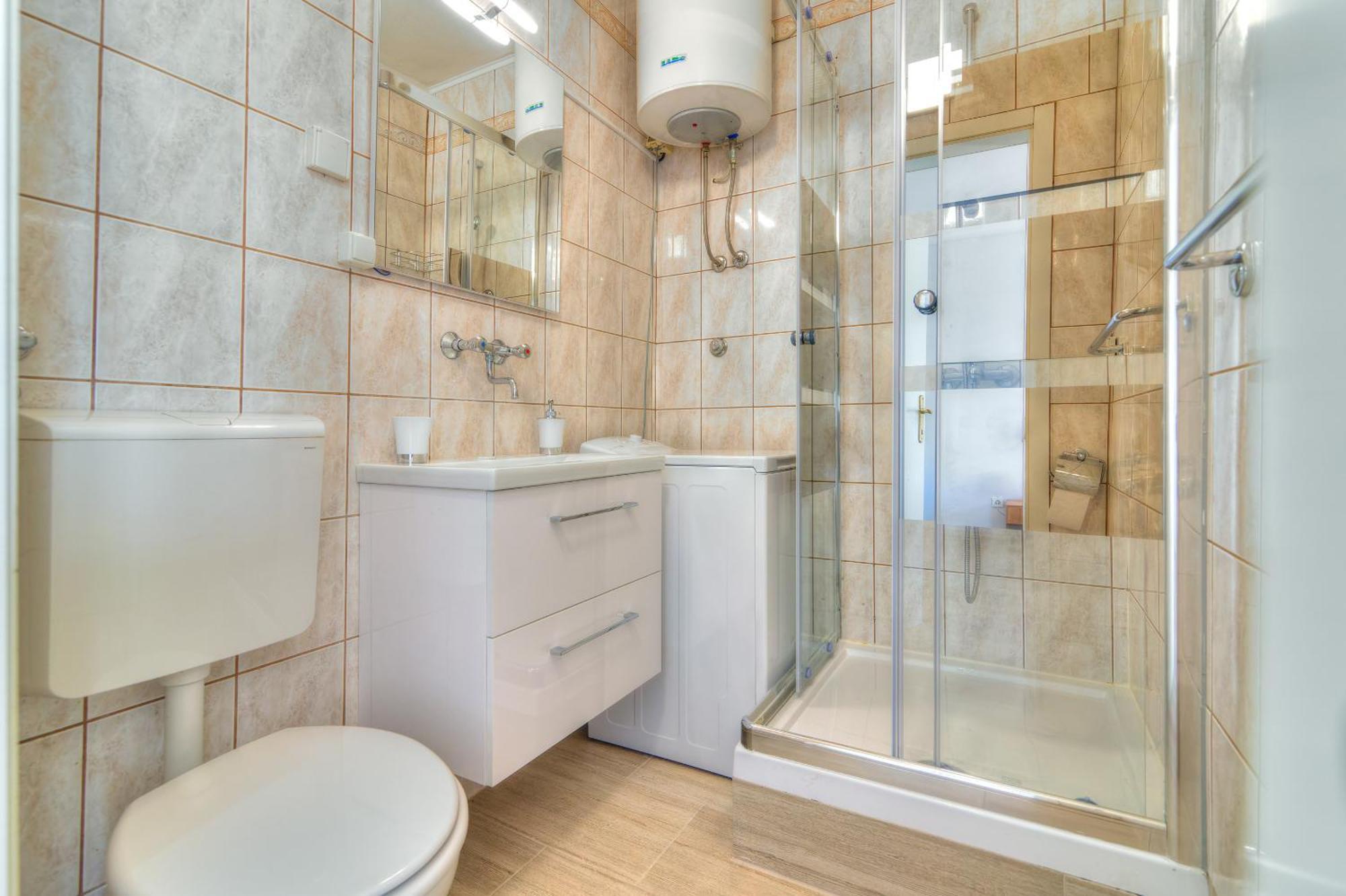 Apartmani Ana Senj  Rom bilde