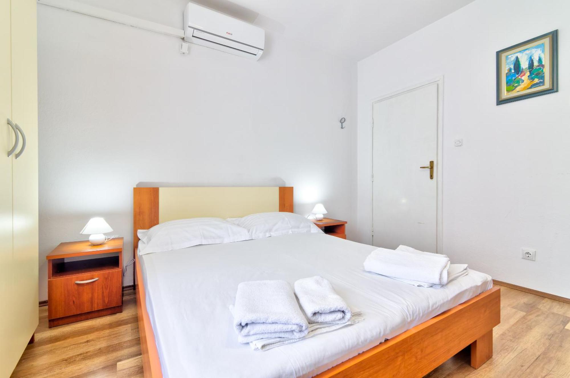 Apartmani Ana Senj  Rom bilde